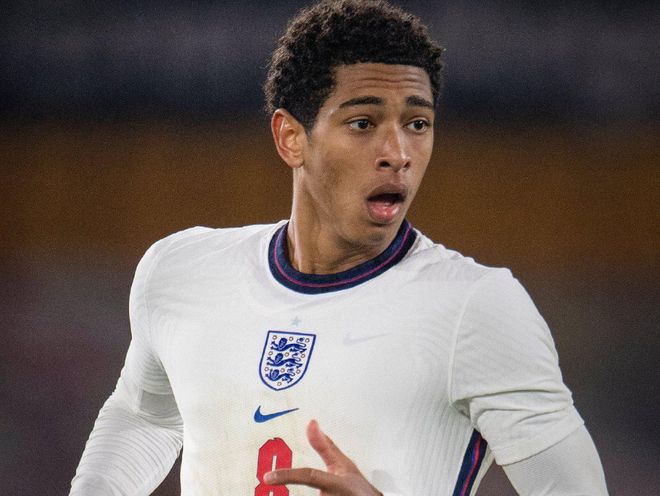 随口半个亿 随口半个亿